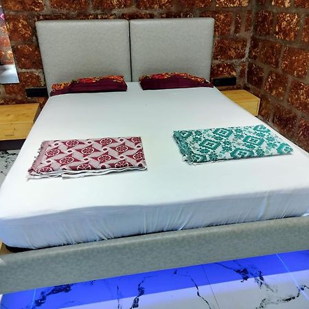 Saka Kadams Home Stay Guhāgar Dış mekan fotoğraf