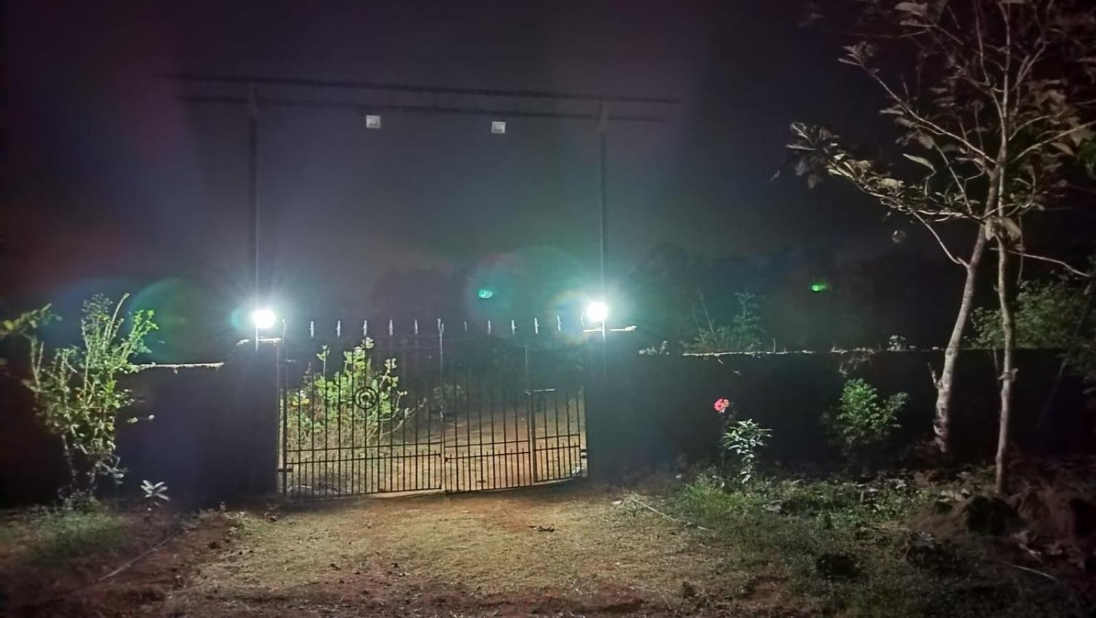 Saka Kadams Home Stay Guhāgar Dış mekan fotoğraf