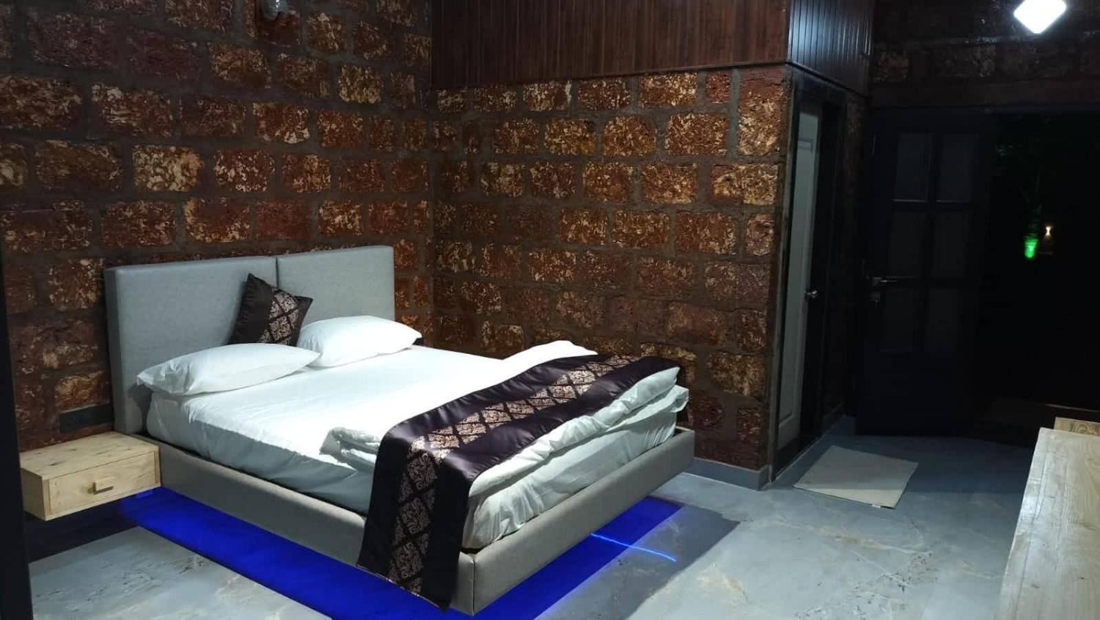 Saka Kadams Home Stay Guhāgar Dış mekan fotoğraf