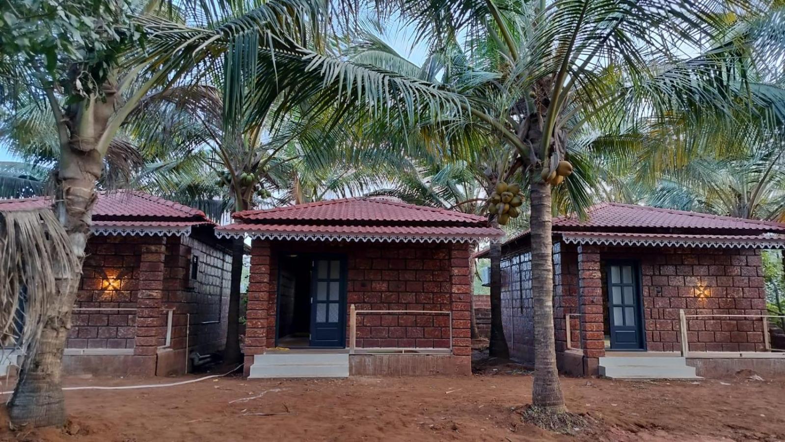 Saka Kadams Home Stay Guhāgar Dış mekan fotoğraf
